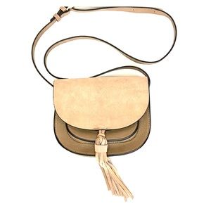 Francesca’s Taupe Leather Crossbody Bag With Tassel
